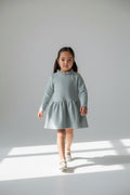Kleid Grau