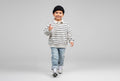 Sweatshirt Hellbeige mit dunkelblauen Streifen