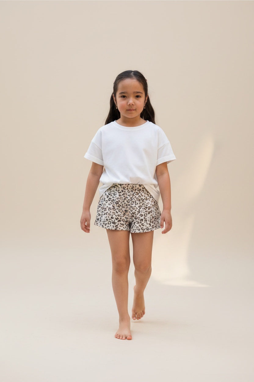 Zara Shorts 92/98 Beige mit schwarzen Leopardenmuster