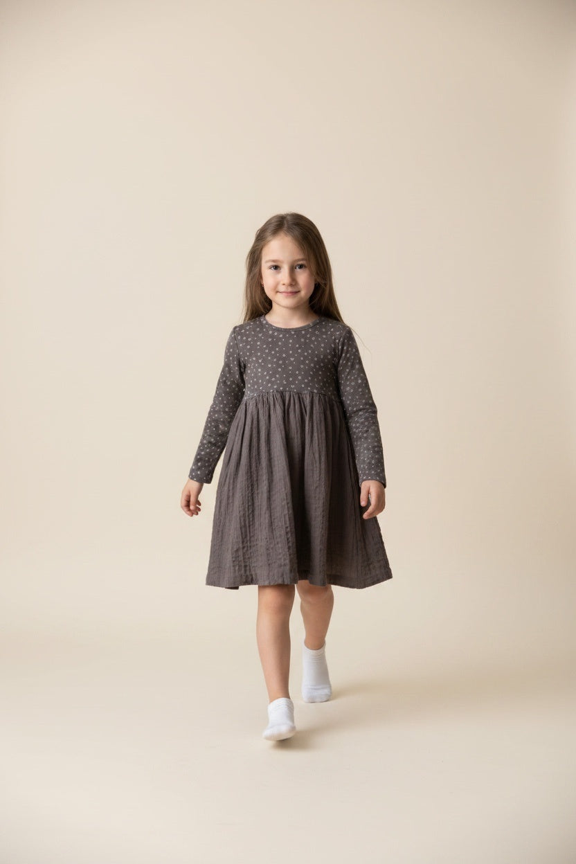 Kategorie 3 Kleid 98 Grau und Braun