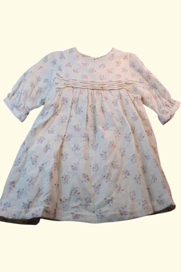 Kategorie 3 Kleid 116
