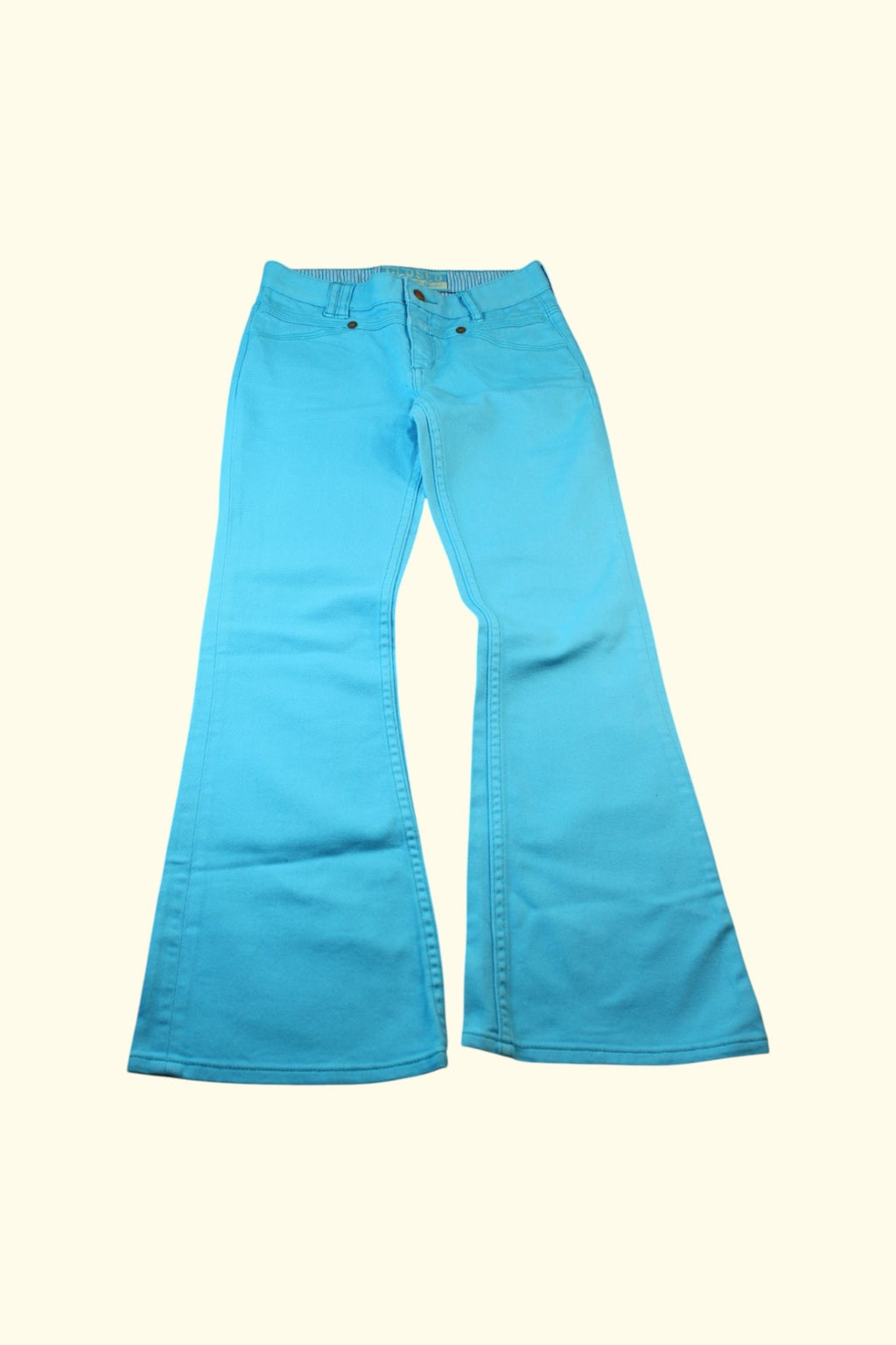 Closed Hose 140 Hellblau