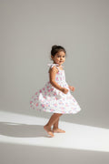 Kategorie 3 Kleid 80 Weiß mit rosa und lila Blumenmuster